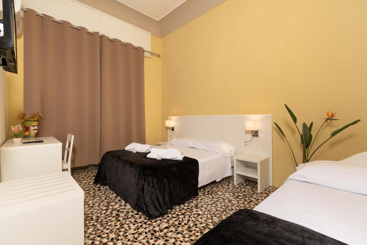 Regina Margherita - Bed&breakfast&solarium * Syracuse